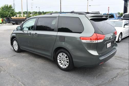 Cypress Pearl 2013 Toyota Sienna XLE