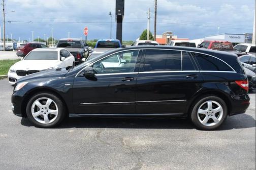 Black 2012 Mercedes-Benz R-Class 4MATIC