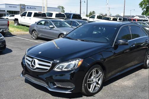 Black 2016 Mercedes-Benz E-Class 4MATIC