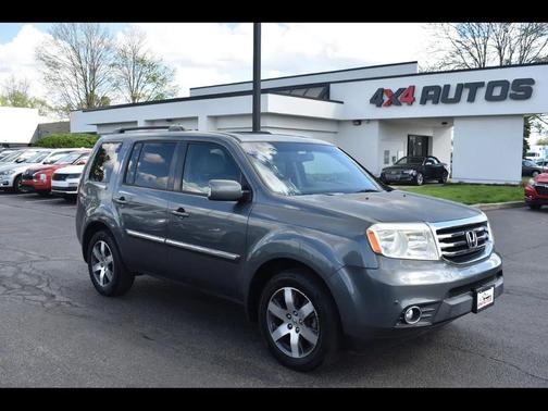 Polished Metal Metallic 2013 Honda Pilot Touring