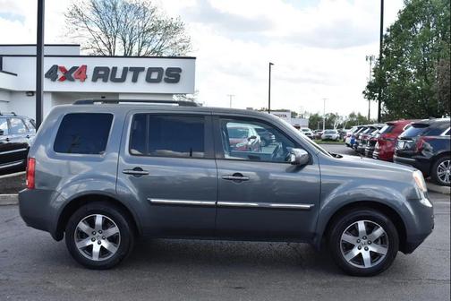 Polished Metal Metallic 2013 Honda Pilot Touring
