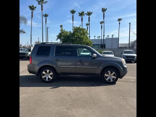 Polished Metal Metallic 2013 Honda Pilot Touring