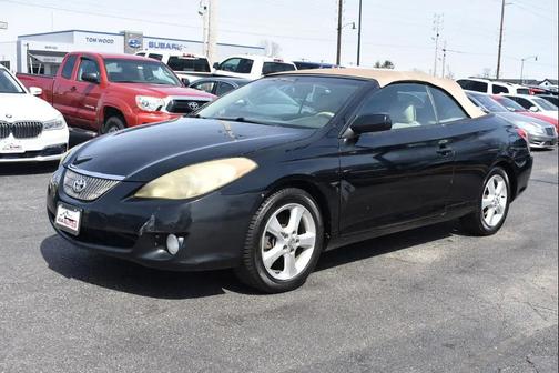 Black 2006 Toyota Camry Solara SE V6
