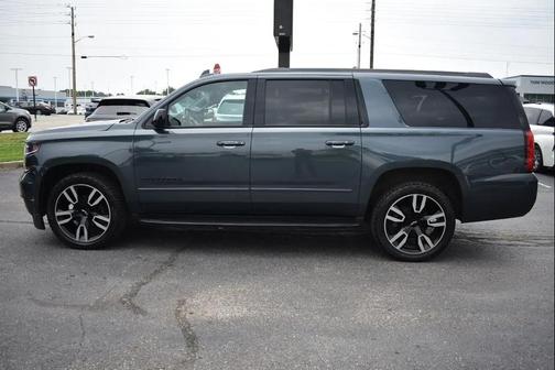 Gray 2019 Chevrolet Suburban Premier