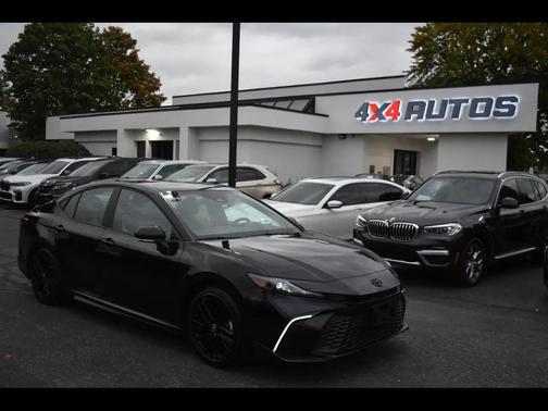 Midnight Black Metallic 2025 Toyota Camry XLE