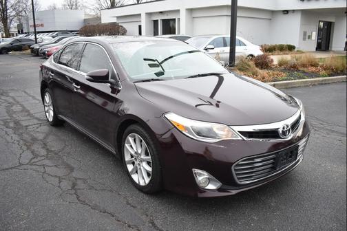 2013 Toyota Avalon XLE