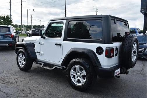 Bright White Clearcoat 2022 Jeep Wrangler Unlimited Sport