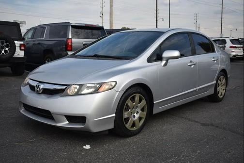 Alabaster Silver Metallic 2011 Honda Civic LX