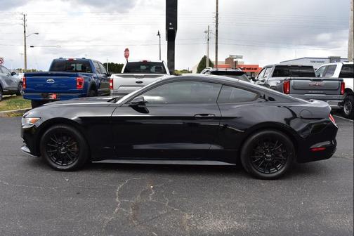 2017 Ford Mustang V6