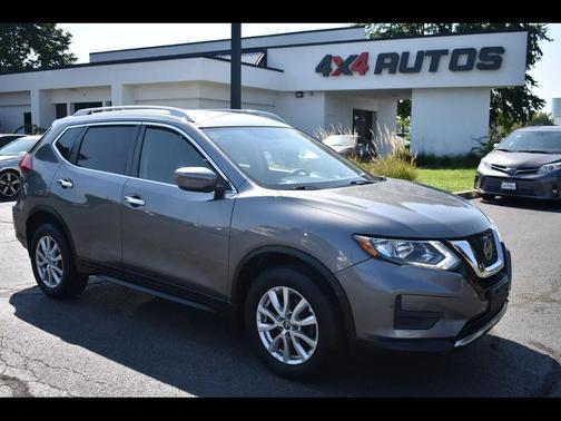 Gun Metallic 2018 Nissan Rogue SV