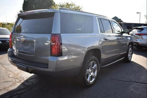 Gray 2019 Chevrolet Suburban LT