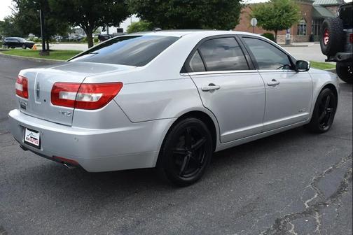 SILVER 2009 Lincoln MKZ Base