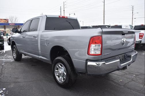2022 RAM 2500 Big Horn Crew Cab 4x4 6'4' Box