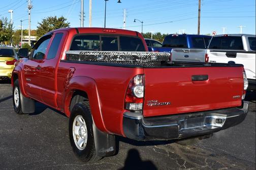 2013 Toyota Tacoma Base