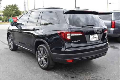 Crystal Black Pearl 2022 Honda Pilot AWD Sport