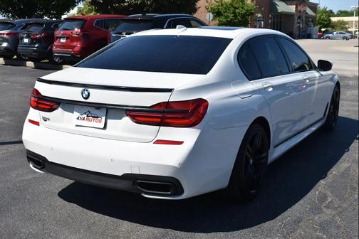 WHITE 2016 BMW 750 i xDrive