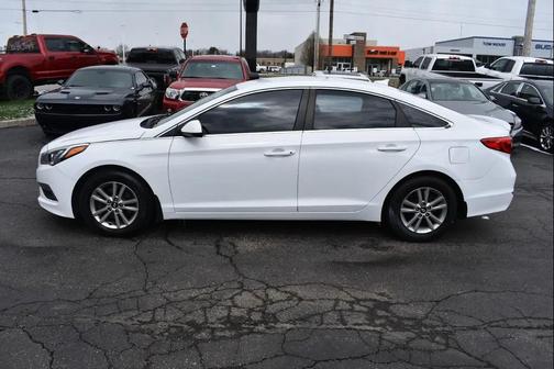 Quartz White Pearl 2015 Hyundai SONATA SE