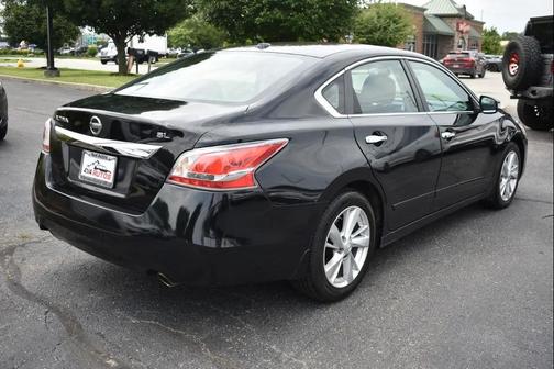 Super Black 2015 Nissan Altima 2.5 SL