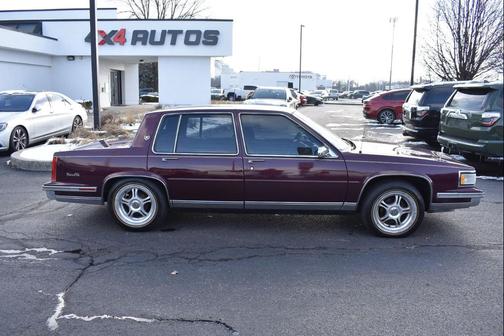 1987 Cadillac DeVille Sedan