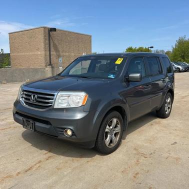 Polished Metal Metallic 2013 Honda Pilot EX