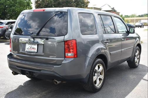 Polished Metal Metallic 2013 Honda Pilot EX