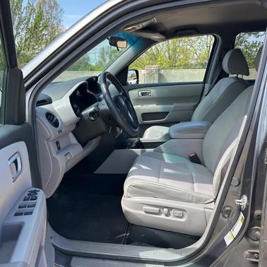 Polished Metal Metallic 2013 Honda Pilot EX