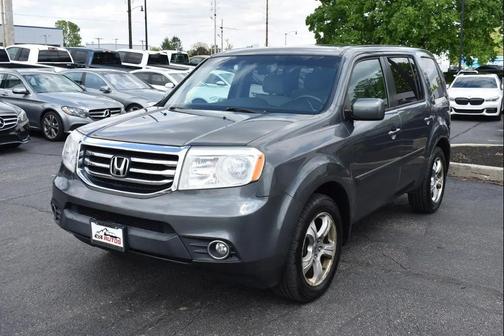 Polished Metal Metallic 2013 Honda Pilot EX