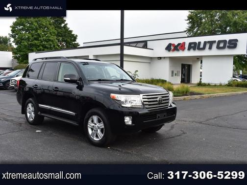 2013 Toyota Land Cruiser Base