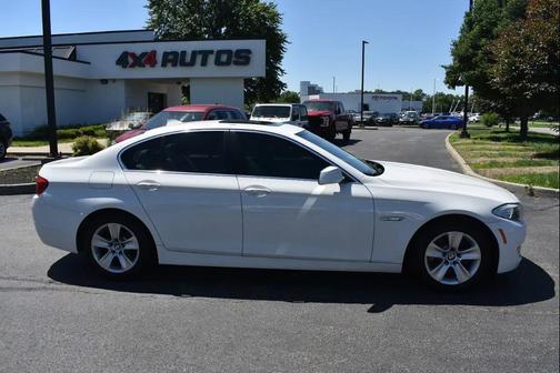 Alpine White 2013 BMW 528 xDrive