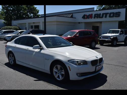 Alpine White 2013 BMW 528 xDrive