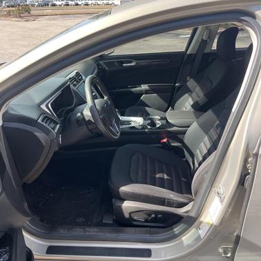 Gold 2016 Ford Fusion SE
