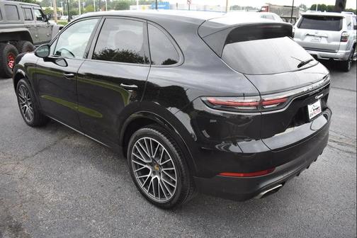 Black 2020 Porsche Cayenne Cayenne