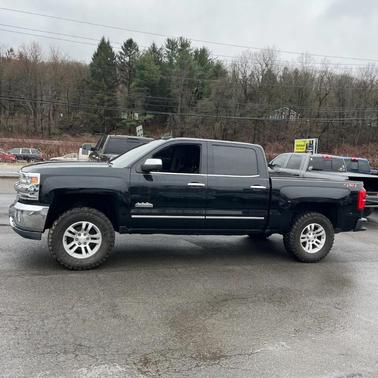 Black 2018 Chevrolet Silverado 1500 High Country