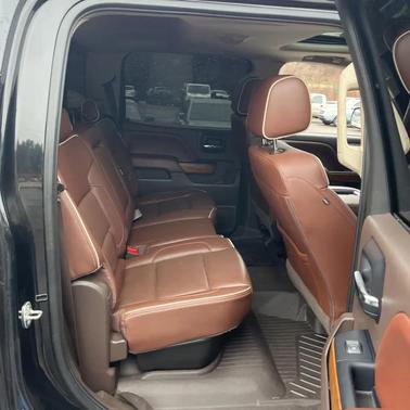 Black 2018 Chevrolet Silverado 1500 High Country