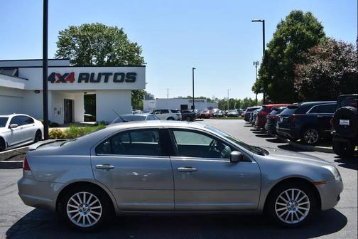 SILVER 2008 Mercury Milan I4 Premier