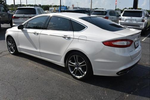 WHITE 2016 Ford Fusion Titanium