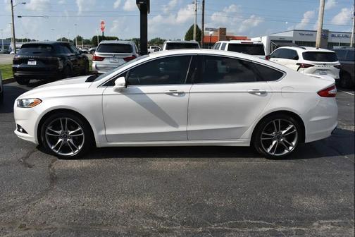 WHITE 2016 Ford Fusion Titanium