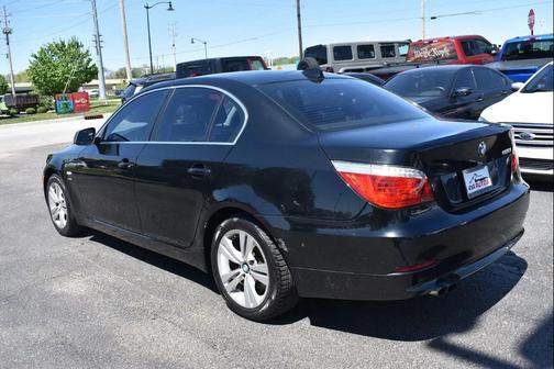 Black 2010 BMW 528 xDrive