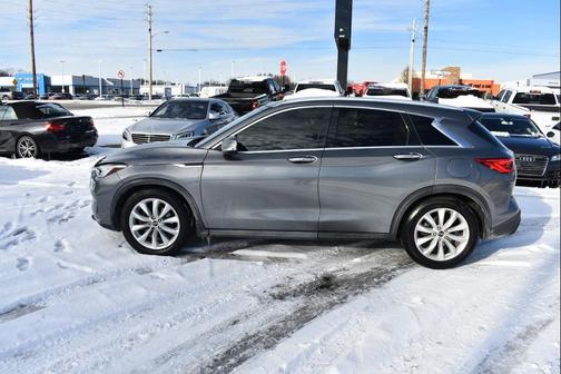 2019 INFINITI QX50 ESSENTIAL