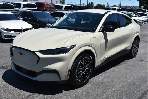Desert Sand 2025 Ford Mustang Mach-E Premium
