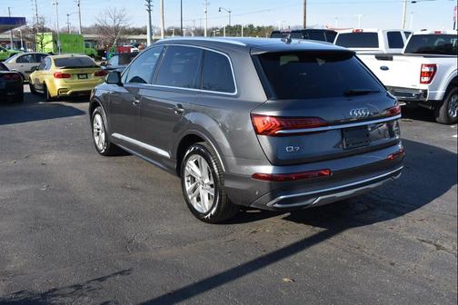 2021 Audi Q7 55 Premium Plus