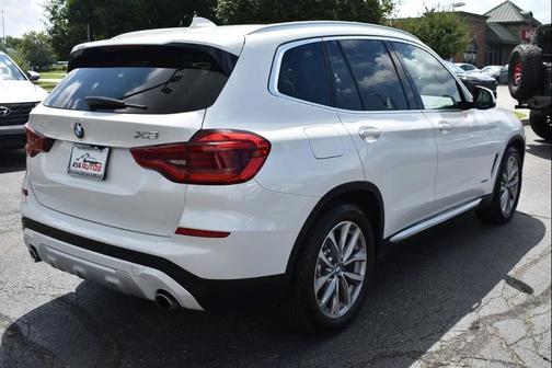 WHITE 2018 BMW X3 xDrive30i