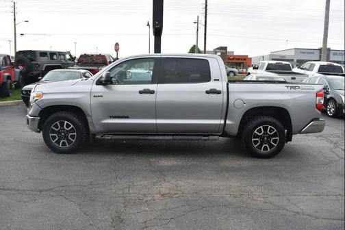 2016 Toyota Tundra SR5