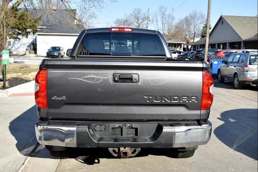 2016 Toyota Tundra SR5