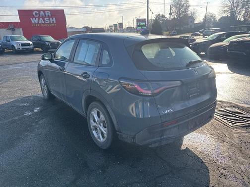 2023 Honda HR-V LX