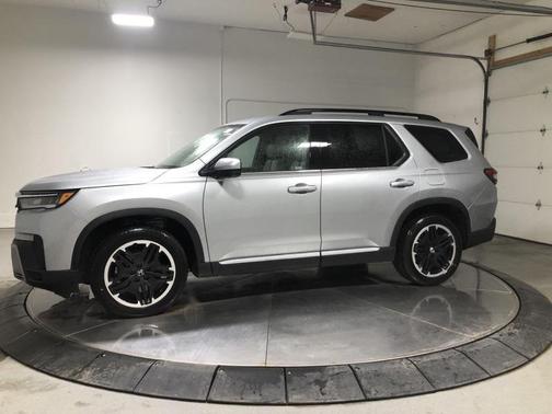 2026 Honda Pilot Touring 8-Passenger