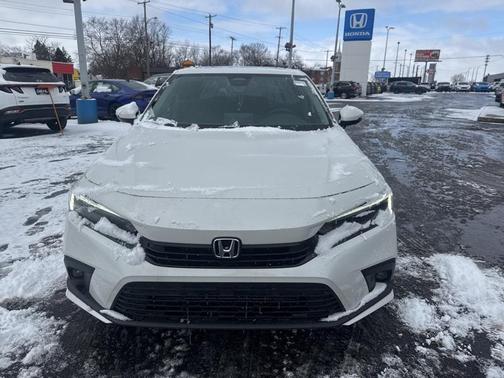 2024 Honda Civic Touring