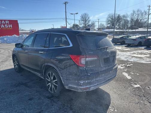 2021 Honda Pilot Touring 8-Passenger