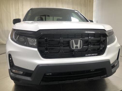 2025 Honda Ridgeline Black