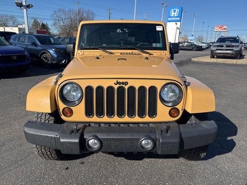 2013 Jeep Wrangler Sahara